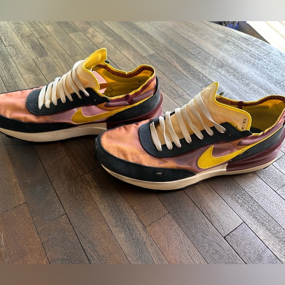Nike Waffle One SE 'Dark Beetroot Yellow Strike' Size 12 - Picture 3 of 4